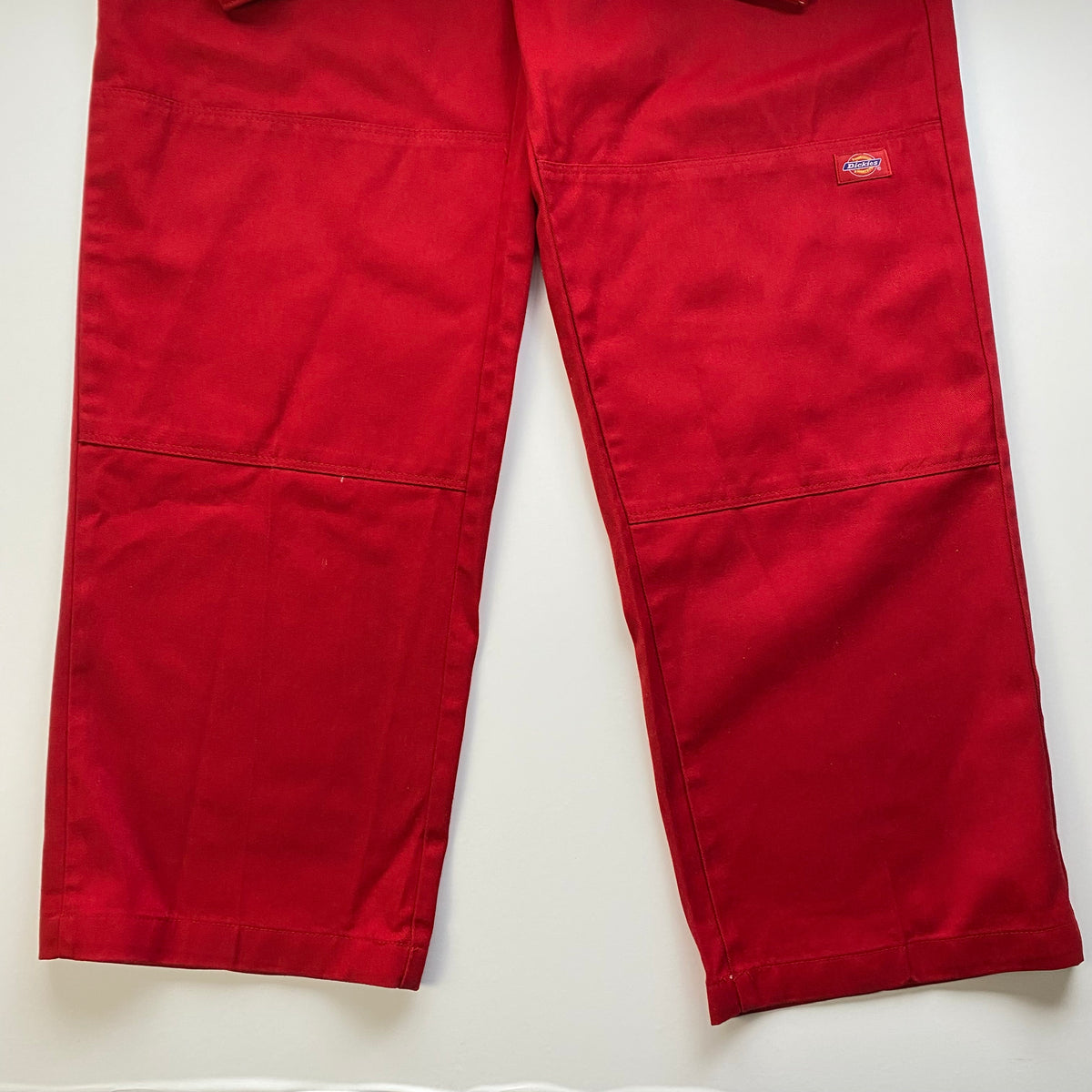 Dickies english best sale red pants