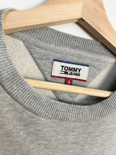 Load image into Gallery viewer, Tommy Hilfiger Sweatshirt (S)