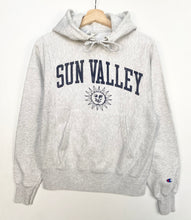 Load image into Gallery viewer, Champion Sun Valley Hoodie (XS)