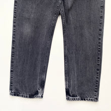 Load image into Gallery viewer, Wrangler Jeans W34 L30