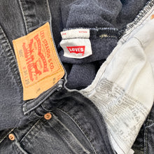 Load image into Gallery viewer, Levi’s 501 W36 L29