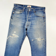 Load image into Gallery viewer, Distressed Levi’s 501 W34 L30