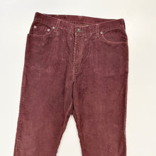 Load image into Gallery viewer, 90s Levi’s 550 Corduroy Trousers W34 L28