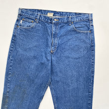 Load image into Gallery viewer, Carhartt Jeans W42 L28