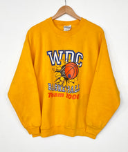 Load image into Gallery viewer, 2000 WDC Basketball College Sweatshirt (L)