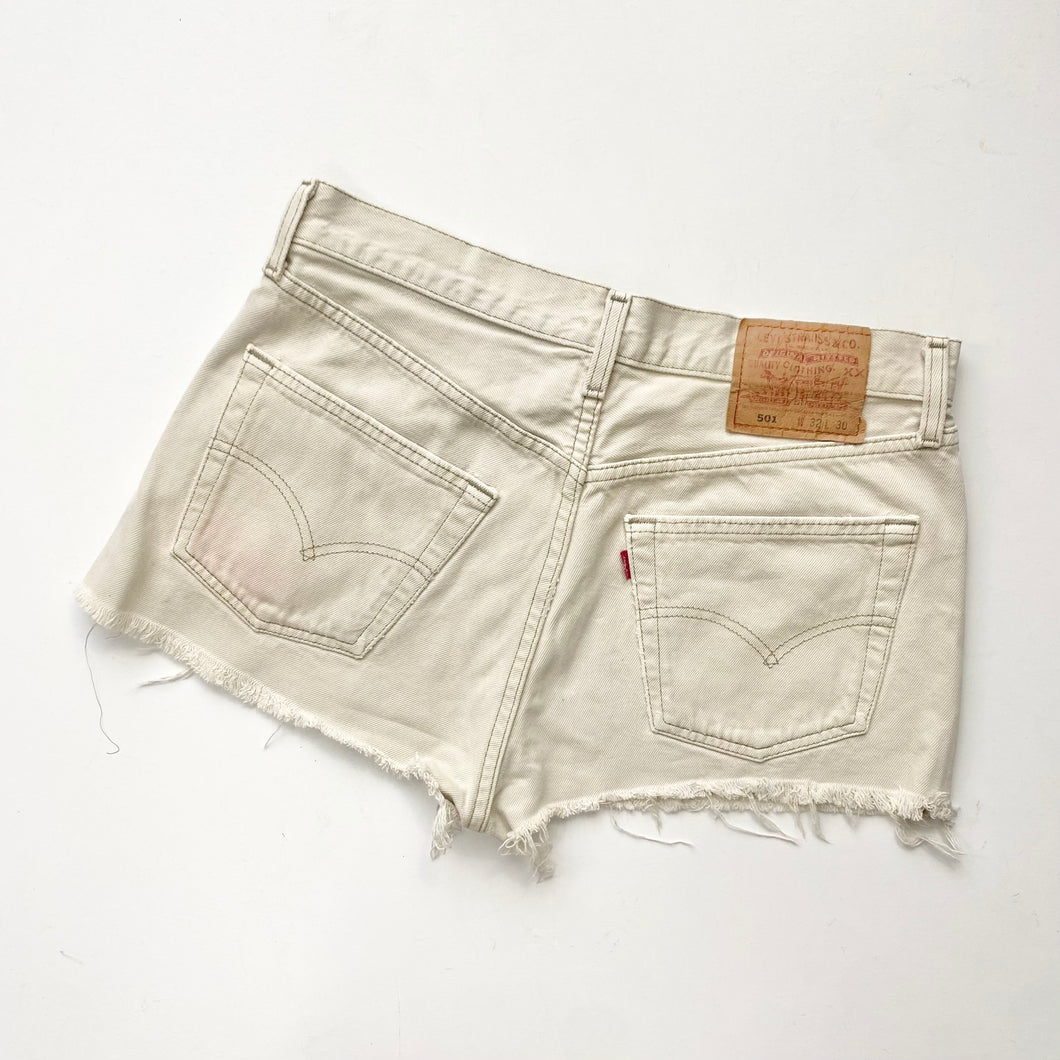 90s Levi’s Denim Shorts W32