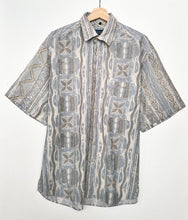 Load image into Gallery viewer, Crazy Print Shirt (L)