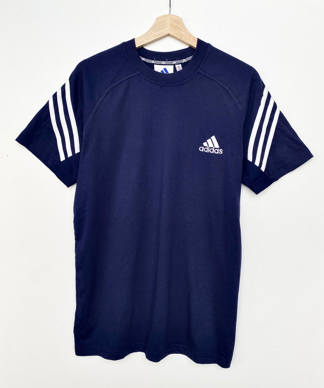 90s Adidas T-shirt (M)