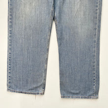 Load image into Gallery viewer, Nautica Jeans W38 L30