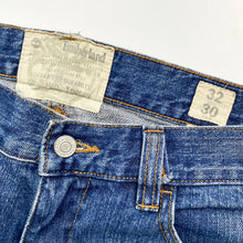 Load image into Gallery viewer, Timberland Jeans W32 L30