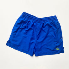 Load image into Gallery viewer, 00s Umbro Shorts (S)