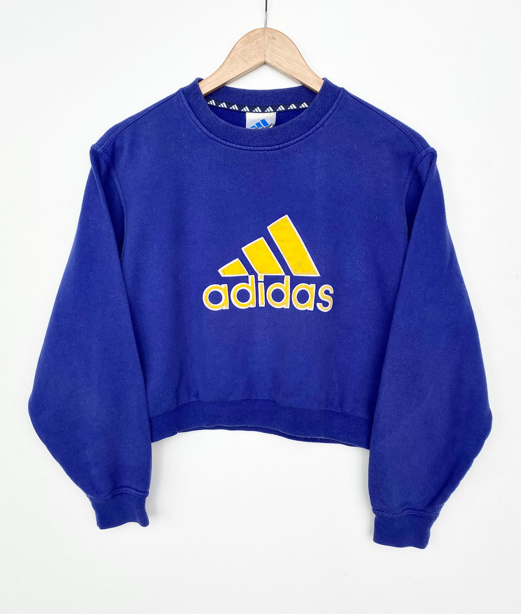 Women’s 90s Adidas Cropped Sweatshirt (L)