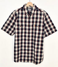 Load image into Gallery viewer, Carhartt Check Shirt (M)