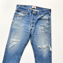 Load image into Gallery viewer, Distressed Levi’s 501 W34 L30