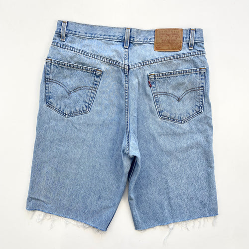 90s Levi’s 505 Shorts W36