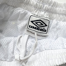 Load image into Gallery viewer, Deadstock 90s Umbro Shorts (M)