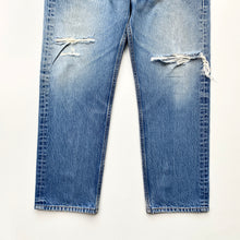 Load image into Gallery viewer, Distressed Levi’s 501 W34 L30