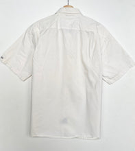 Load image into Gallery viewer, 90s Tommy Hilfiger Short Shirt (XL)