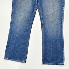 Load image into Gallery viewer, Timberland Jeans W32 L30