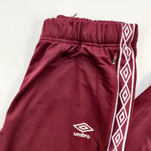 Load image into Gallery viewer, Umbro Track Pants (L)