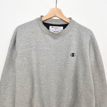 Load image into Gallery viewer, Champion Sweatshirt (L)