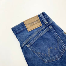 Load image into Gallery viewer, Wrangler Jeans W30 L32