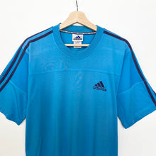 Load image into Gallery viewer, 90s Adidas T-shirt (M)