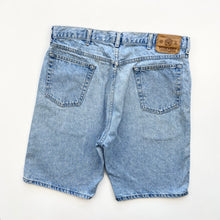 Load image into Gallery viewer, 90s Wrangler Denim Shorts W34