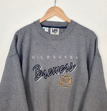 Load image into Gallery viewer, 90s Lee MLB Milwuakee Brewers Sweatshirt (L)