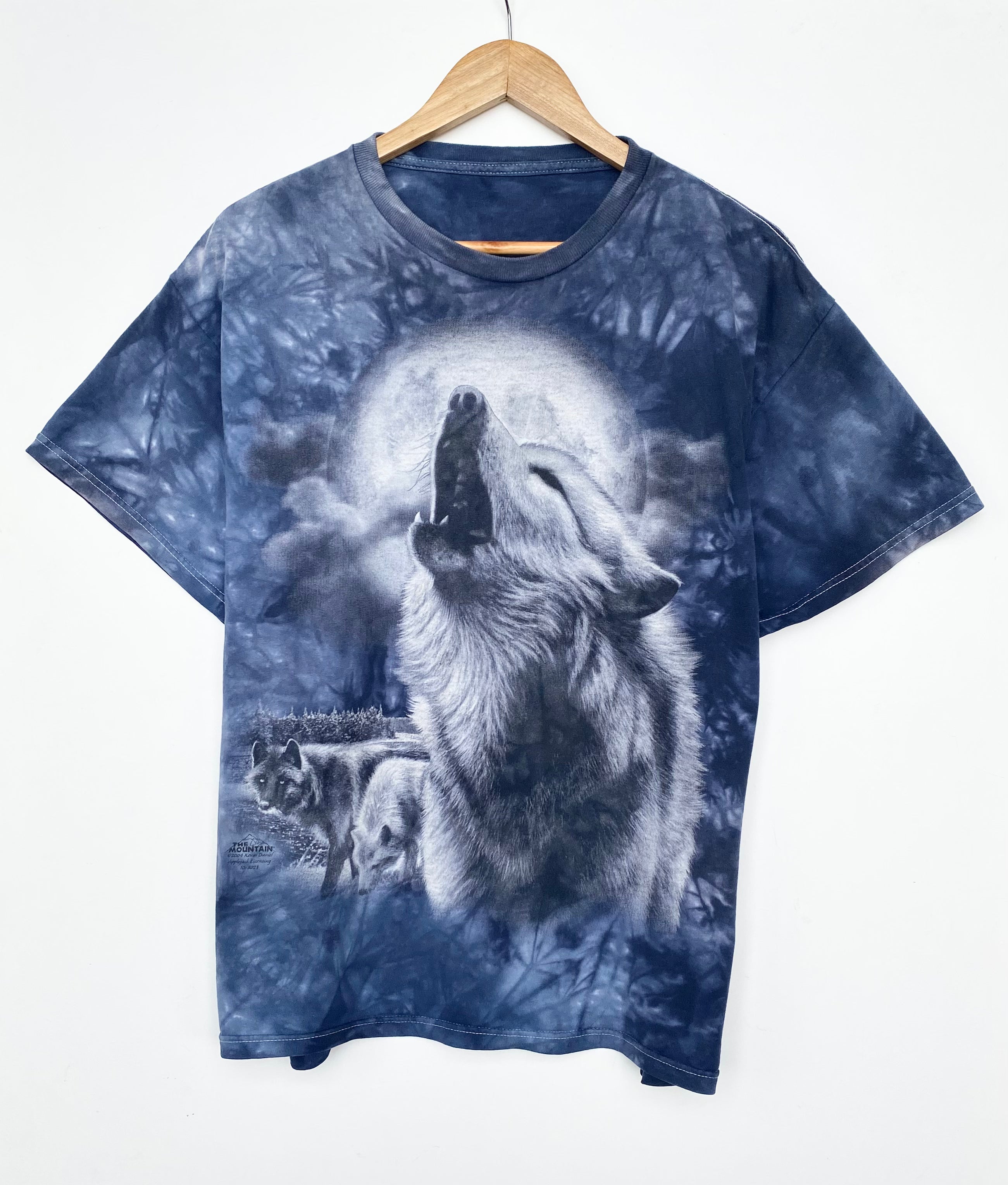 tie dye wolf shirt