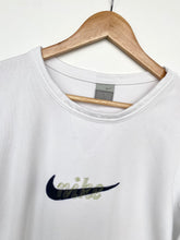 Load image into Gallery viewer, Women’s 00s Nike Sweatshirt (XL)