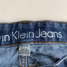 Load image into Gallery viewer, Calvin Klein Jeans W29 L30