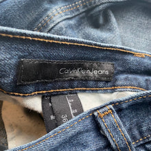 Load image into Gallery viewer, Calvin Klein Jeans W36 L30