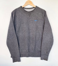 Load image into Gallery viewer, Nike Sweatshirt (L)