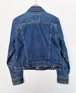 Levi’s denim jacket (M)