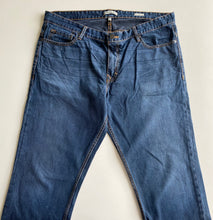 Load image into Gallery viewer, Calvin Klein Jeans W38 L32