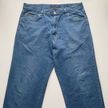 Load image into Gallery viewer, Calvin Klein Jeans W36 L30