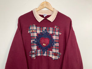 Embroidered ‘Heart’ sweatshirt (L)