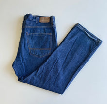 Load image into Gallery viewer, Tommy Hilfiger Jeans W38 L30