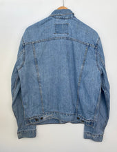 Load image into Gallery viewer, Levi’s Denim Jacket (L)