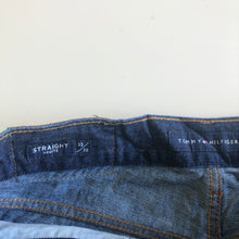 Load image into Gallery viewer, Tommy Hilfiger Jeans W32 L28