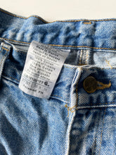Load image into Gallery viewer, Carhartt Jeans W38 L34