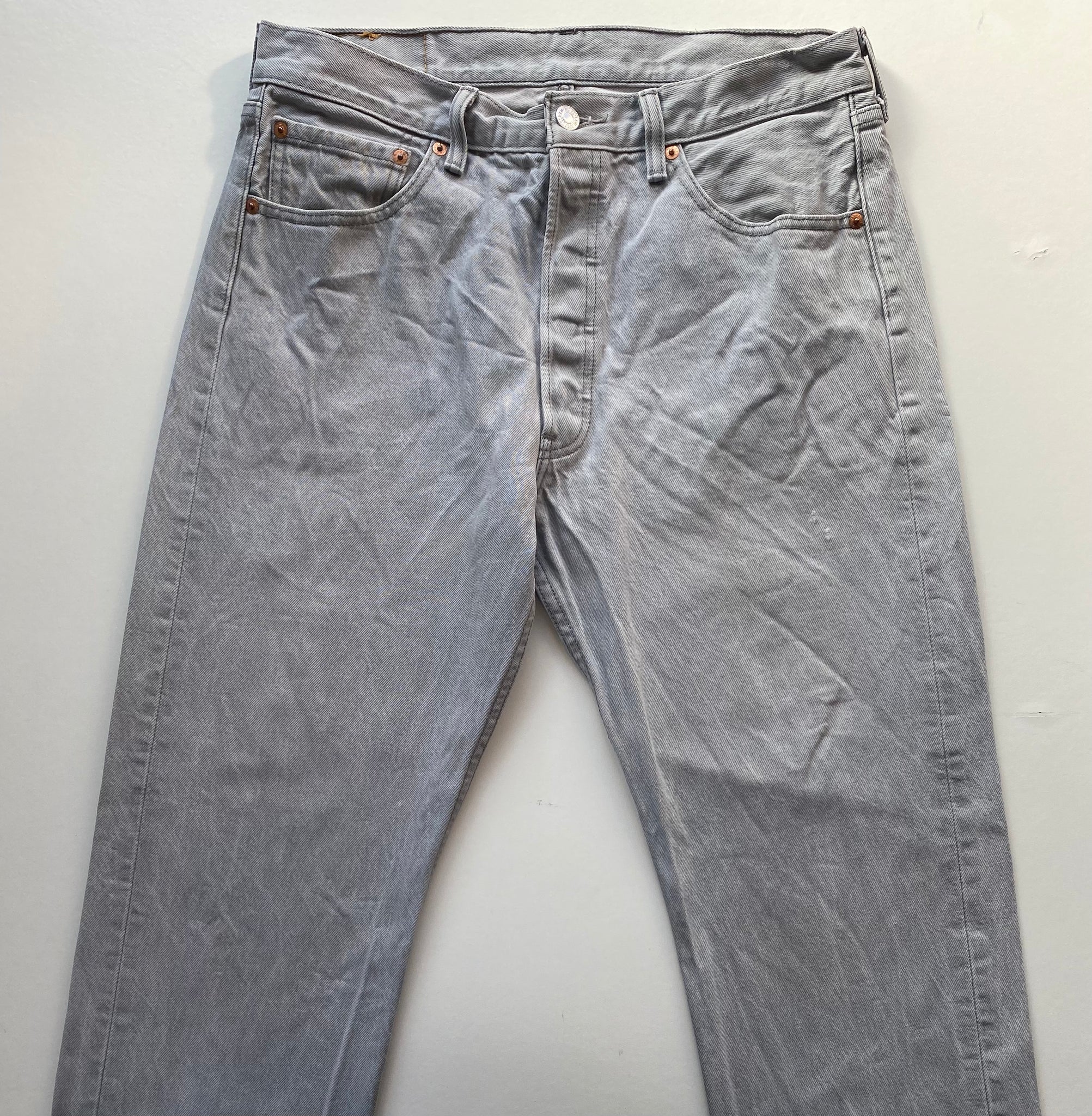 Levi's 501 W34 L32 – Red Cactus Vintage