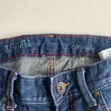 Load image into Gallery viewer, Tommy Hilfiger Jeans W28 L30