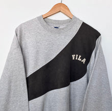 Load image into Gallery viewer, Fila reworked sweatshirt (L)