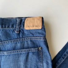 Load image into Gallery viewer, Calvin Klein Jeans W38 L30