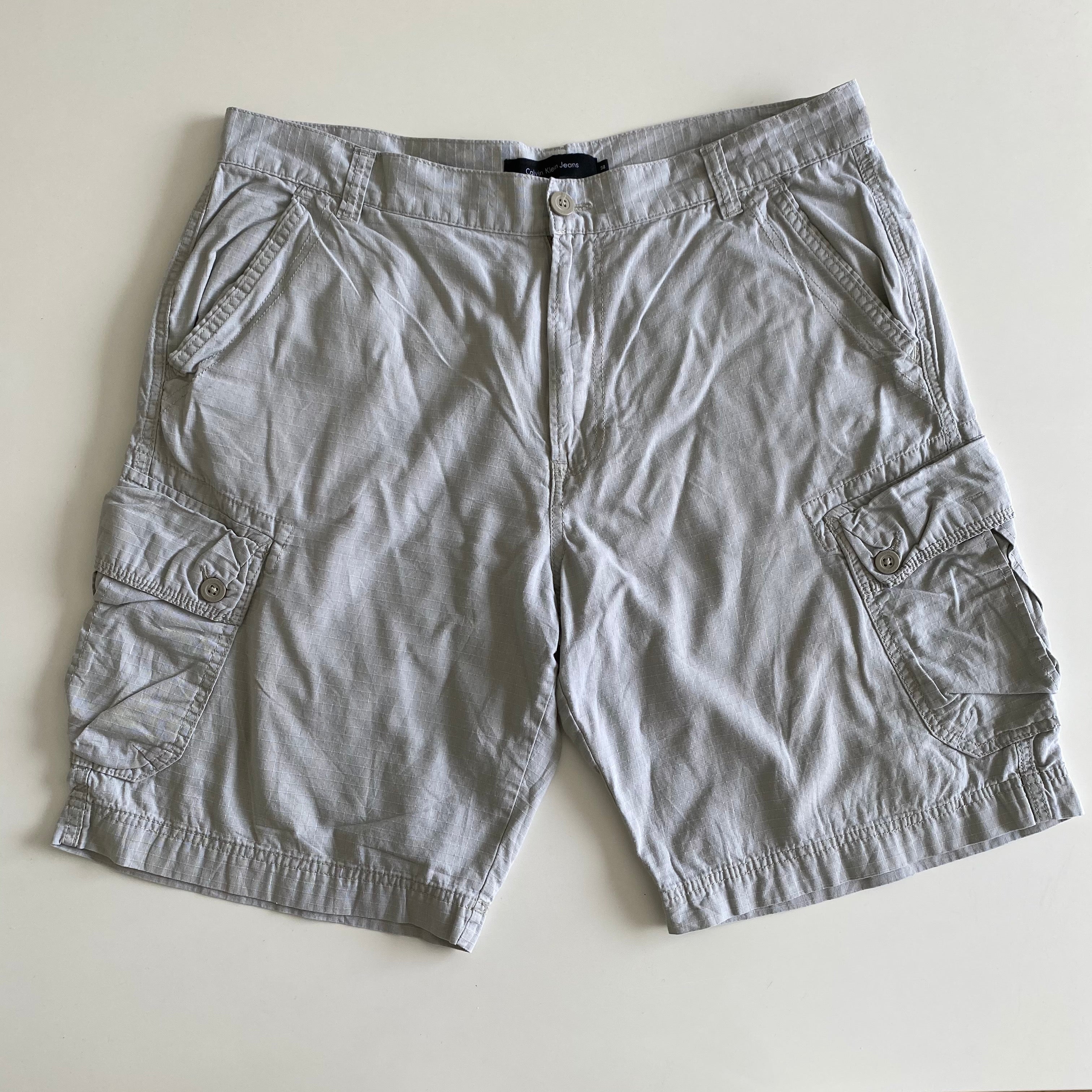 Calvin klein outlet cargo shorts