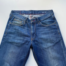 Load image into Gallery viewer, Tommy Hilfiger Jeans W32 L34