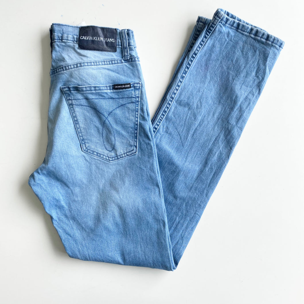 Calvin Klein Jeans W30 L32 – Red Cactus Vintage