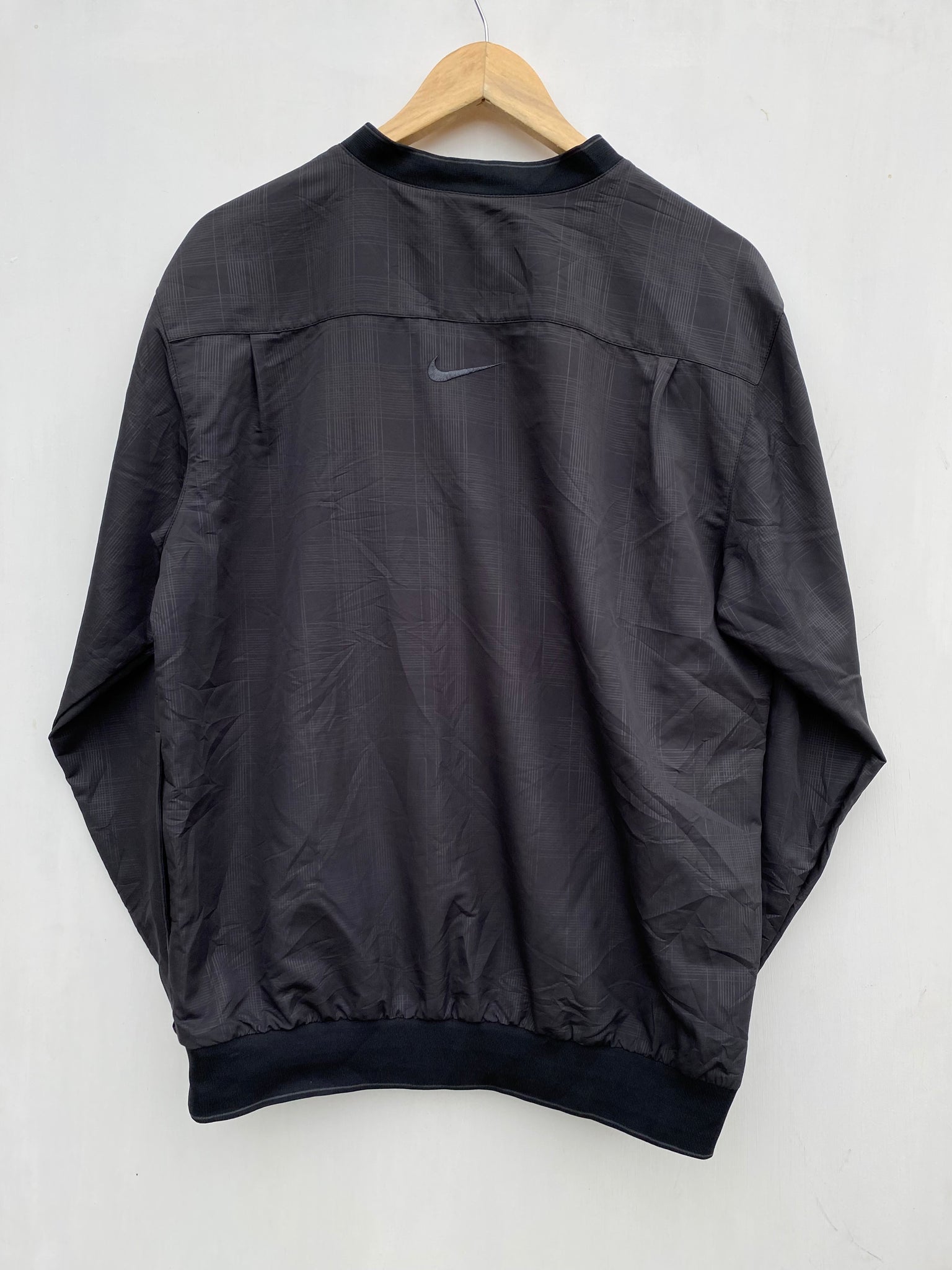 Nike best sale nylon sweatshirt